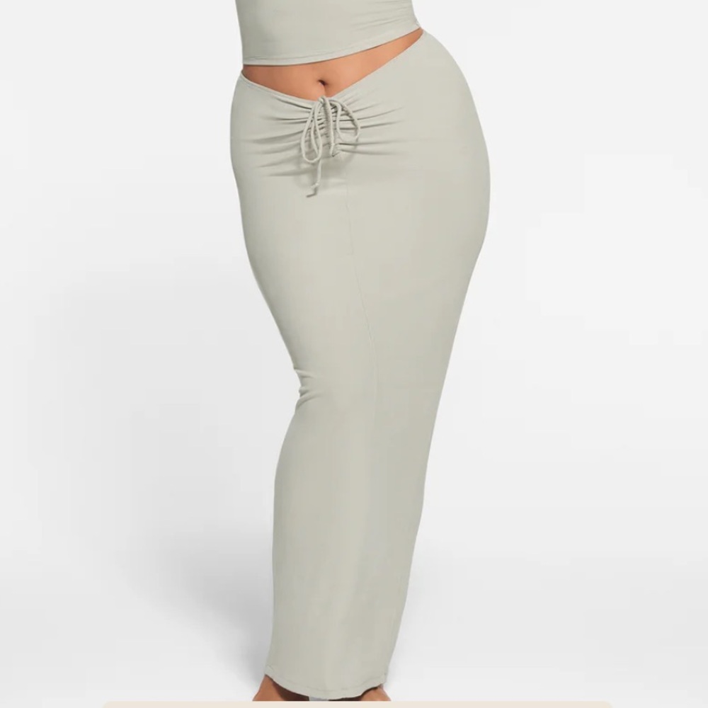 SKIMS Soft Lounge Ruched Skirt